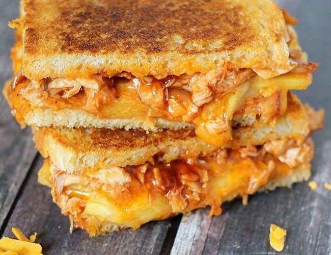 Chicken pesto panini