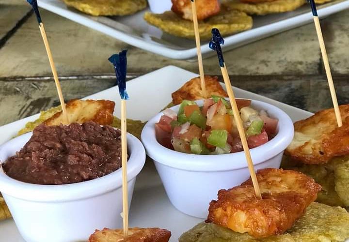 Tostones con Queso
