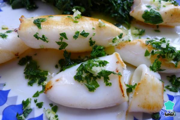 Calamar A la plancha con Ajillo