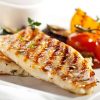 Filete de pescado a la plancha con ajillo