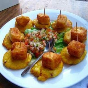 Tostones con Queso