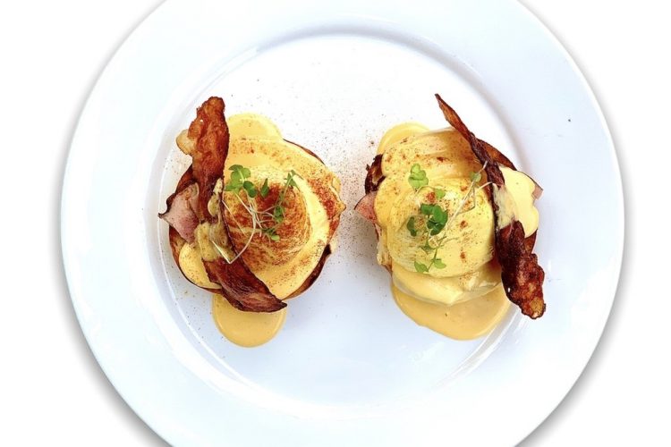 Huevos Benedictinos