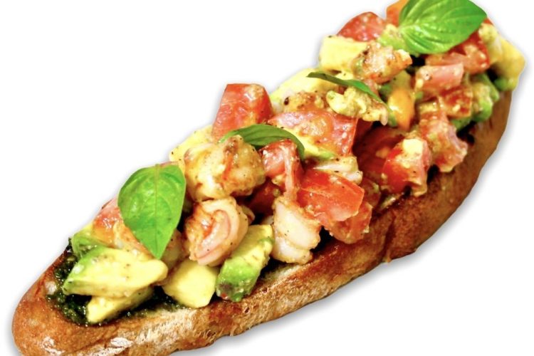 Tostada con Camaron