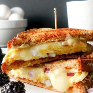 Salami & Egg w/cheese